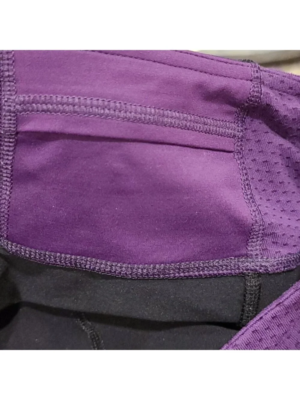 Lululemon blk/purple lux front/luon back l…
